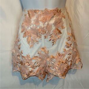 Chic High Waist Floral Lace Shorts
